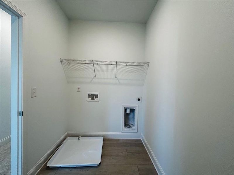 Spacious, unfurnished interior of a new home in Maddox Landing, Hoschton (Image 12).