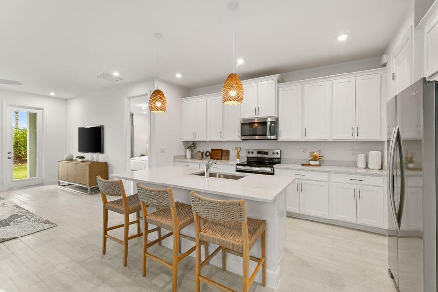 US_SEF_ISLA_LOT 13_STAGED_KITCHEN 2