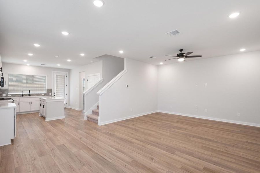 Spacious, unfurnished interior of a new home in Park Central, Georgetown (Image 21).