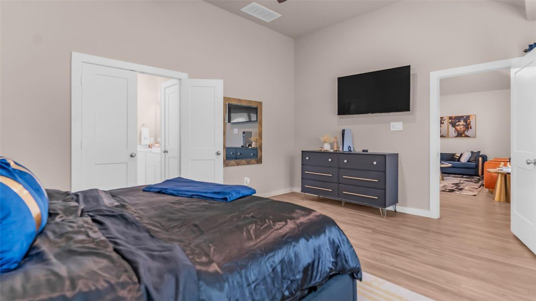 Furnished interior view inside a new home in , Willis (Image 27).