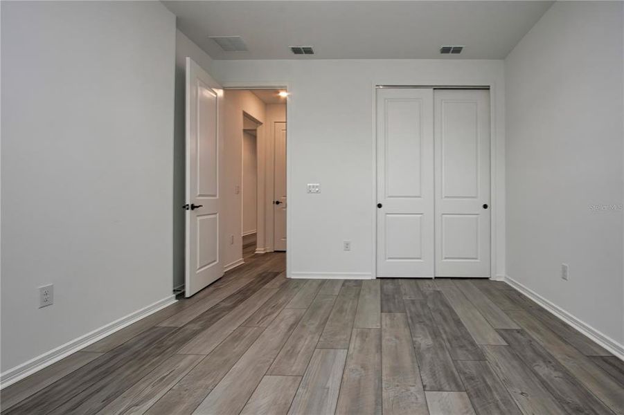 Spacious, unfurnished interior of a new home in , Parrish (Image 26).