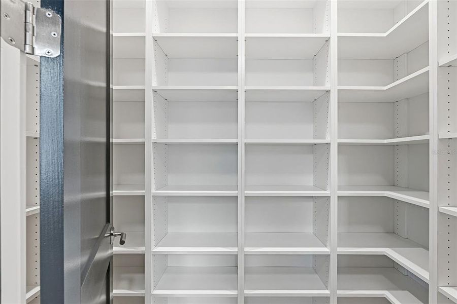 Spacious, unfurnished interior of a new home in , St. Petersburg (Image 27). Spacious, unfurnished interior of a new home in , St. Petersburg (Image 27).