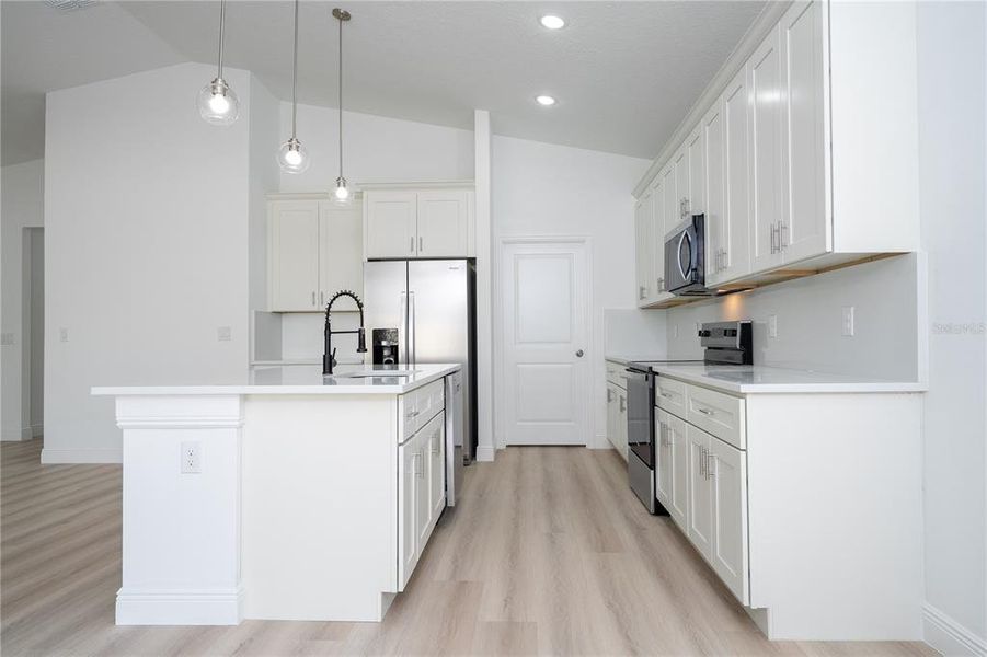 Furnished interior view inside a new home in , Haines City (Image 7).