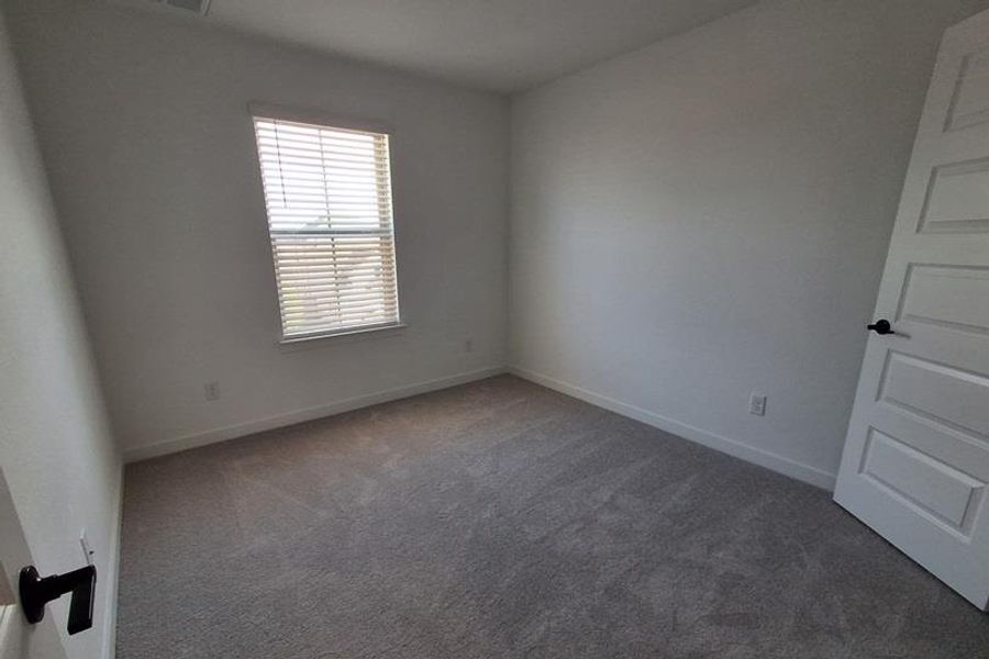 Spacious, unfurnished interior of a new home in Wolf Ranch, Georgetown (Image 11). Spacious, unfurnished interior of a new home in Wolf Ranch, Georgetown (Image 11).