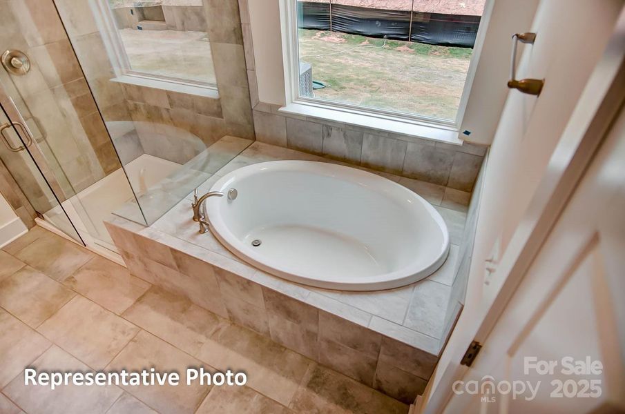 Furnished interior view inside a new home in Robinson Oaks, Gastonia (Image 5).