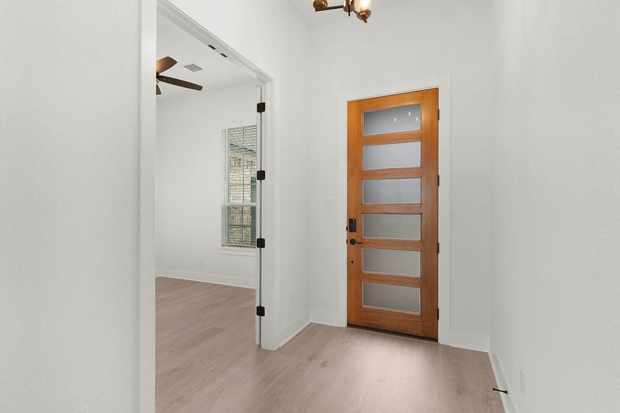 Spacious, unfurnished interior of a new home in The Grove at Blackhawk, Pflugerville (Image 41).