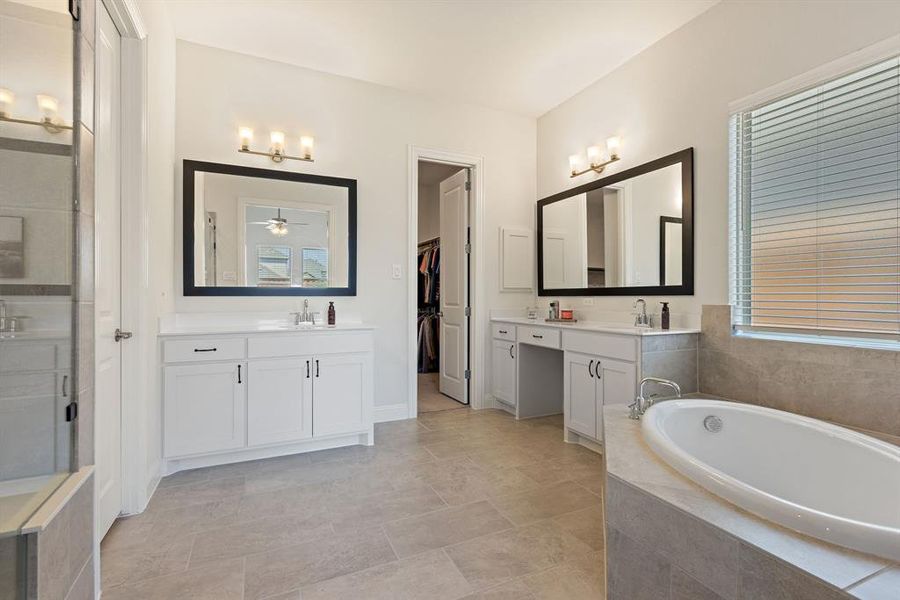 Furnished interior view inside a new home in Inspiration, Lucas (Image 4).