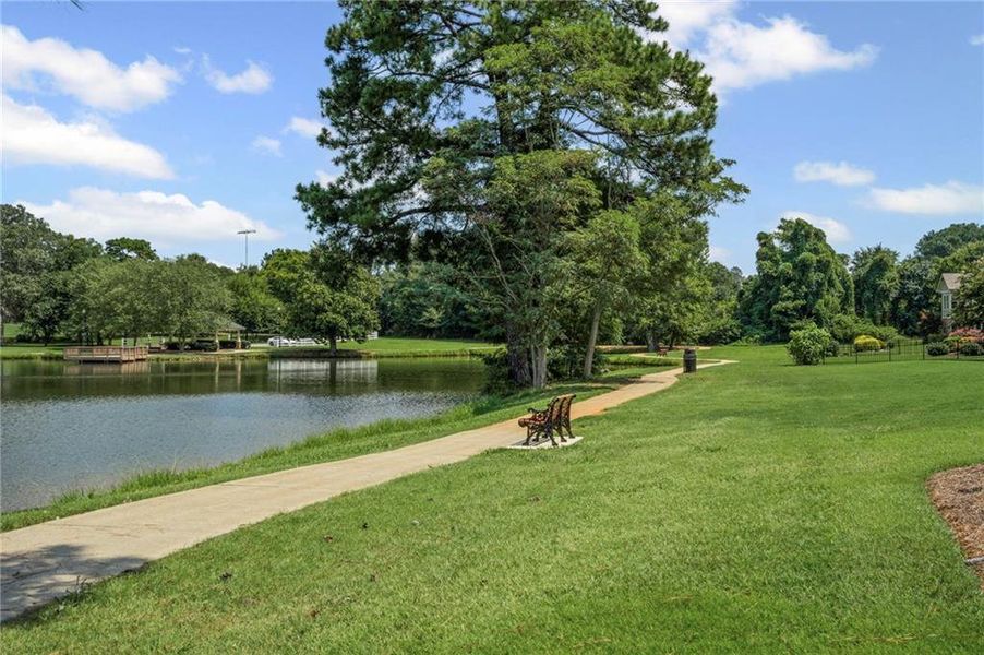 Image 33 of a home in .