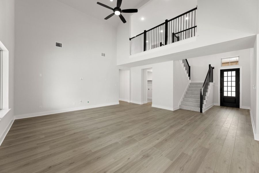 Spacious, unfurnished interior of a new home in Inspiration Collection at Union Park, Little Elm (Image 11).