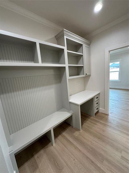 Furnished interior view inside a new home in , Abilene (Image 10).