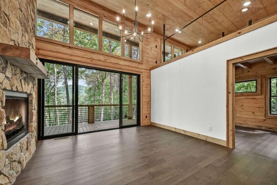 Spacious, unfurnished interior of a new home in , Blue Ridge (Image 20).
