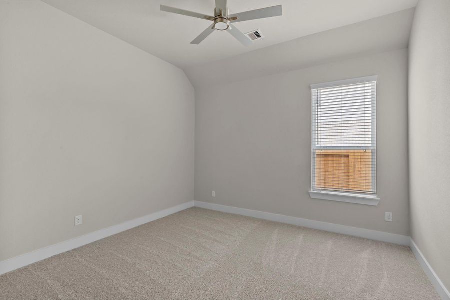 Spacious, unfurnished interior of a new home in Beacon Hill, Waller (Image 23).