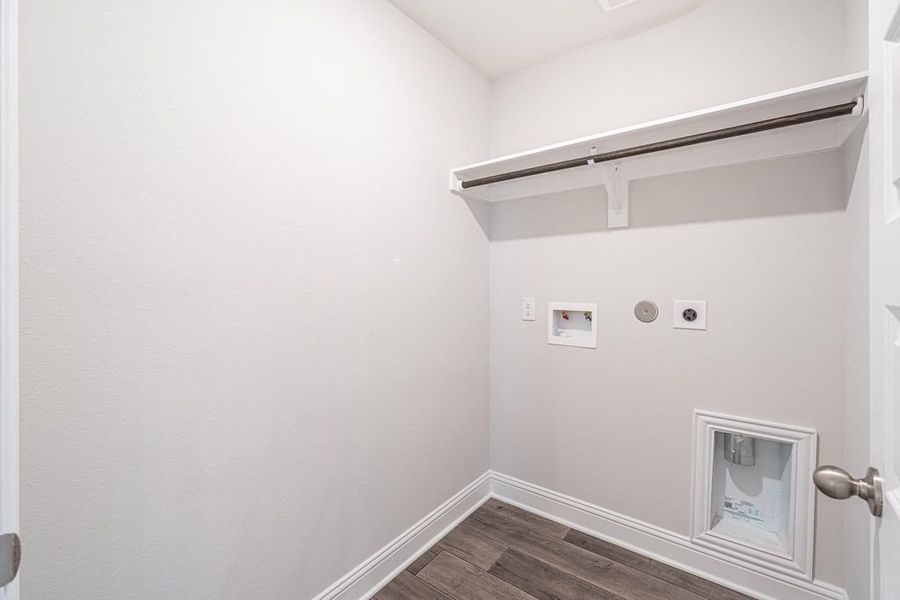 Spacious, unfurnished interior of a new home in Stonebrooke, Conroe (Image 18).