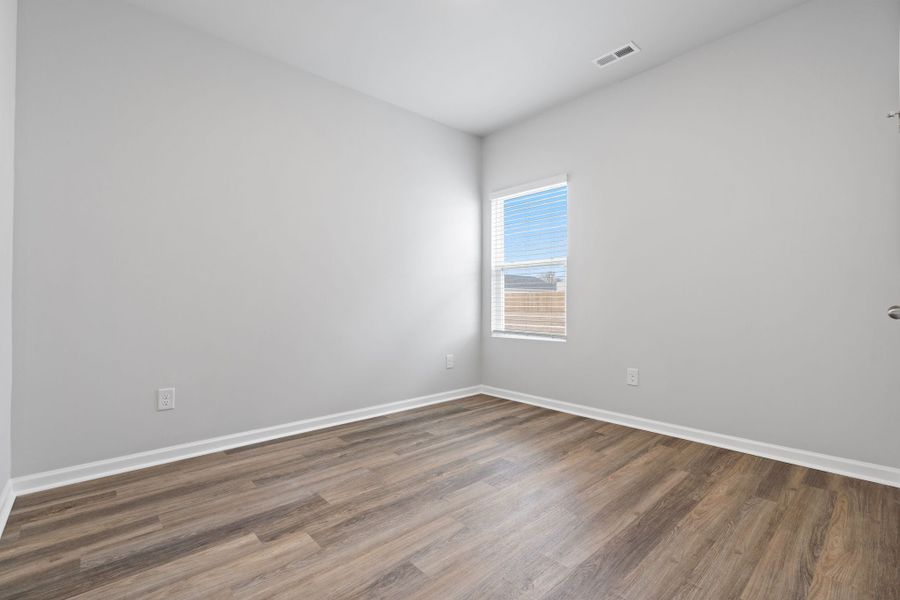 604 South Squires Run Lane, Richlands, NC.  - Slide 24