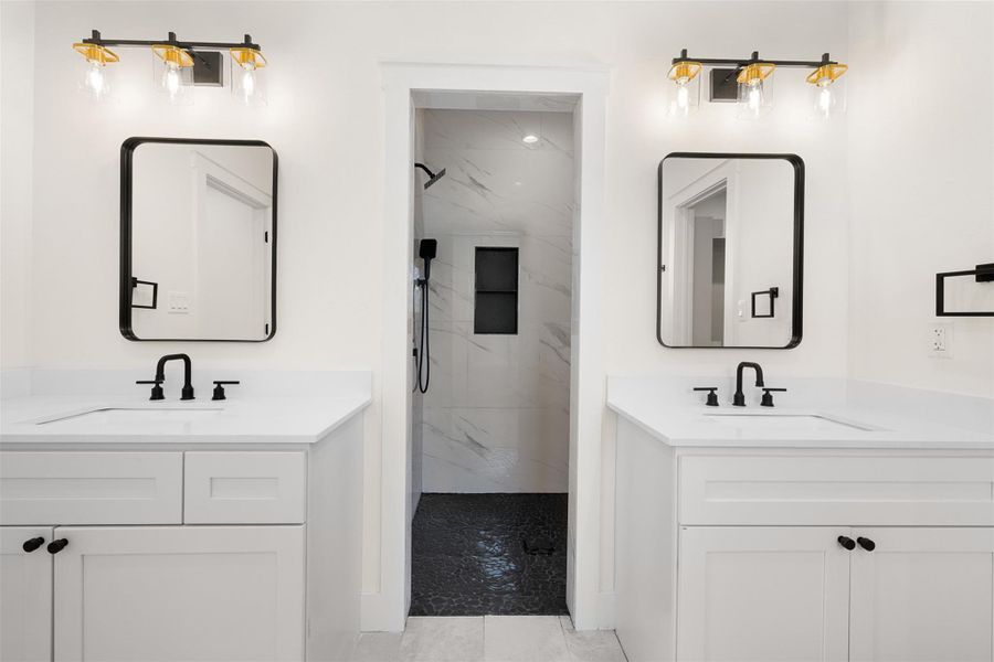 Furnished interior view inside a new home in , Bedias (Image 13).