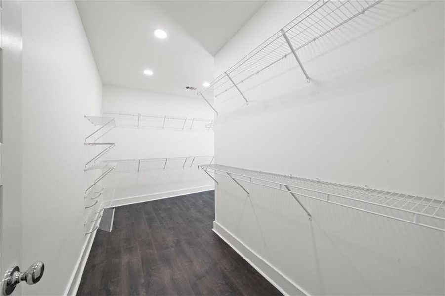 Spacious, unfurnished interior of a new home in , Clarkston (Image 15). Spacious, unfurnished interior of a new home in , Clarkston (Image 15).