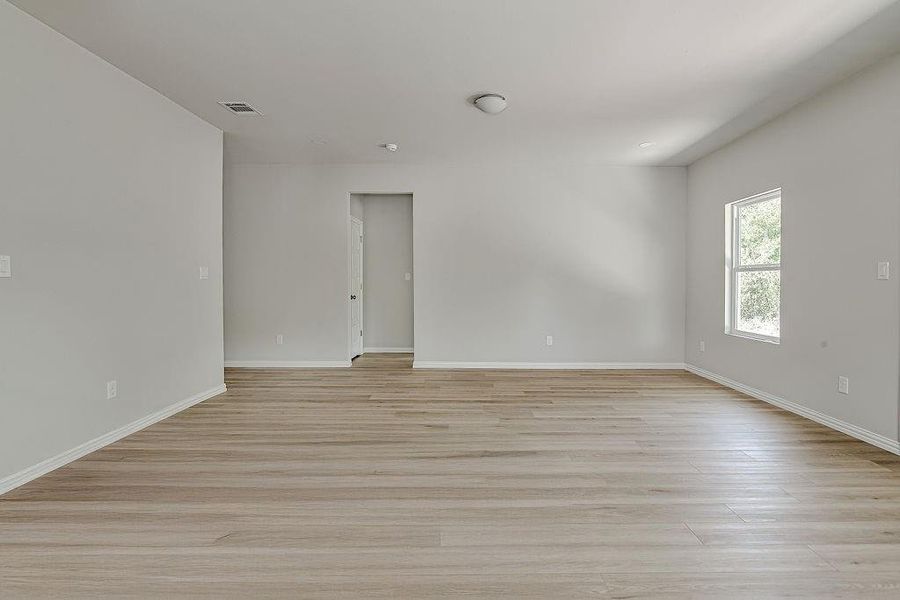 Spacious, unfurnished interior of a new home in , Fort Worth (Image 17). Spacious, unfurnished interior of a new home in , Fort Worth (Image 17).