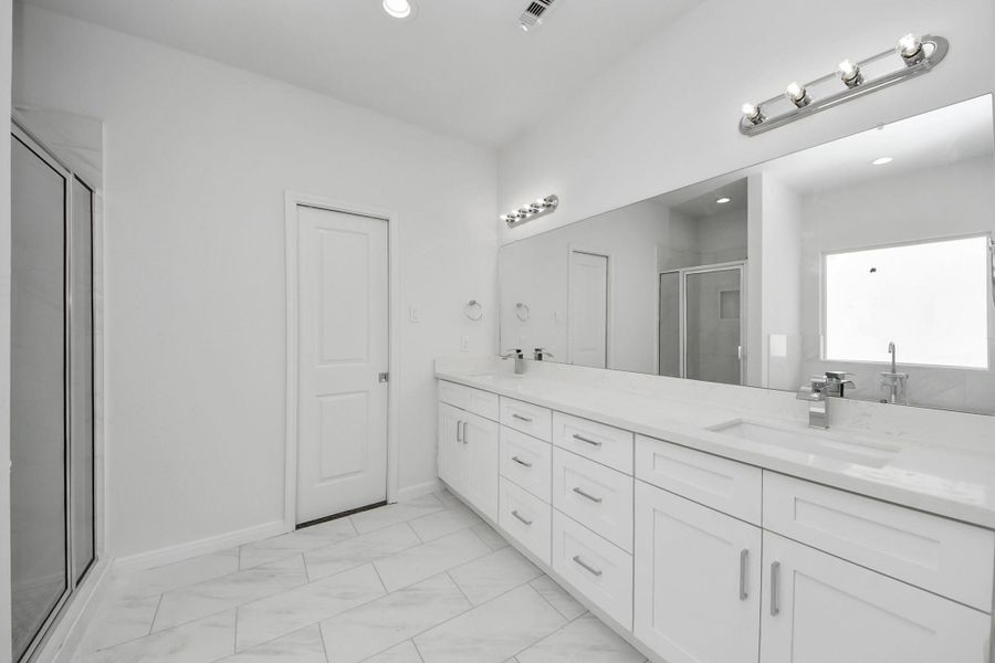 Furnished interior view inside a new home in , Houston (Image 9).