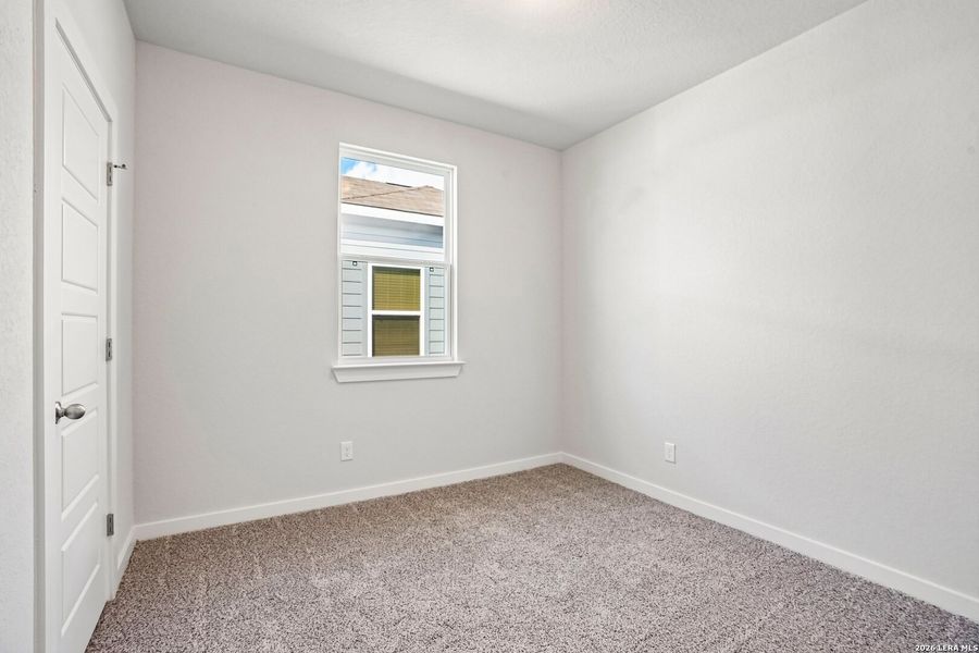 Spacious, unfurnished interior of a new home in Highland Ridge, San Antonio (Image 18). Spacious, unfurnished interior of a new home in Highland Ridge, San Antonio (Image 18).