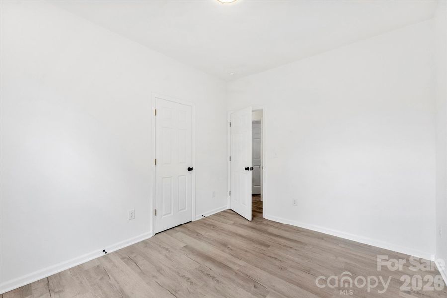 Spacious, unfurnished interior of a new home in , Shelby (Image 25).