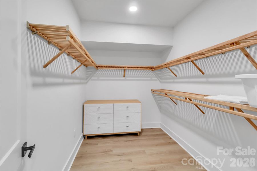 Spacious, unfurnished interior of a new home in , Waynesville (Image 20).