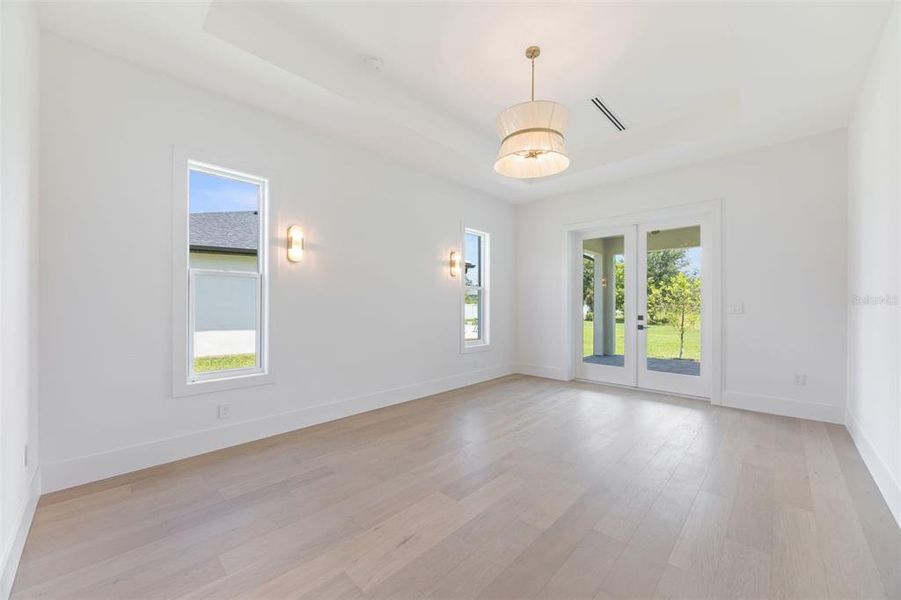 Spacious, unfurnished interior of a new home in , Tarpon Springs (Image 55). Spacious, unfurnished interior of a new home in , Tarpon Springs (Image 55).