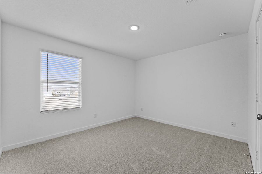 Spacious, unfurnished interior of a new home in Waterwheel, San Antonio (Image 28). Spacious, unfurnished interior of a new home in Waterwheel, San Antonio (Image 28).