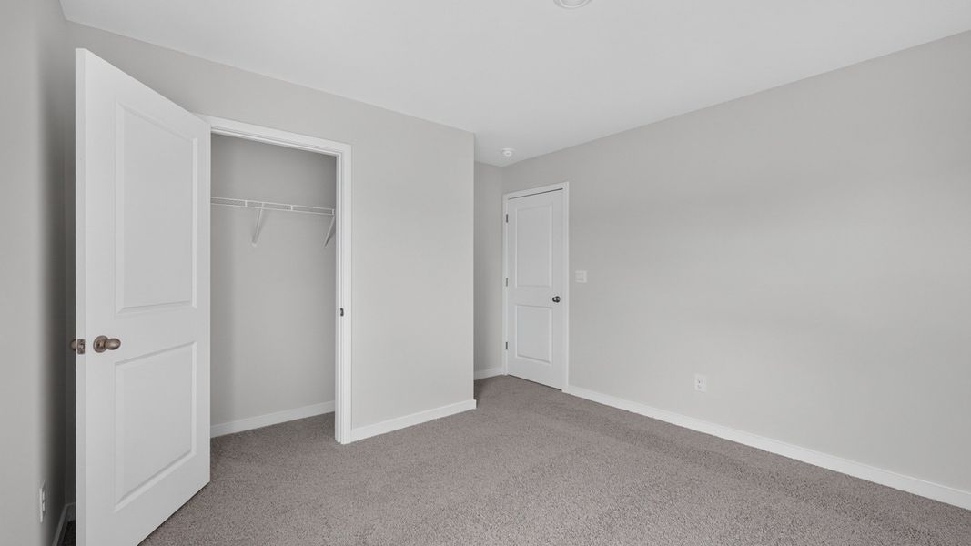 Spacious, unfurnished interior of a new home in Laurelbrook, Sherrills Ford (Image 21).