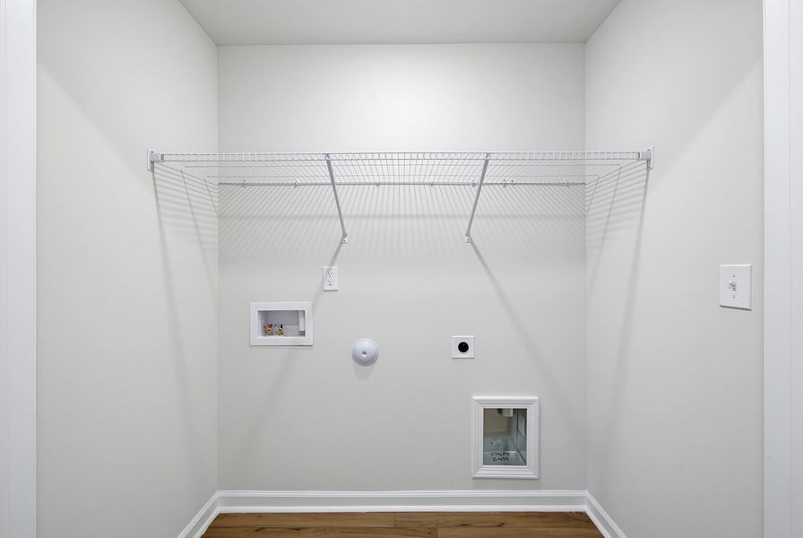 Spacious, unfurnished interior of a new home in Sweetbrier, Durham (Image 22).