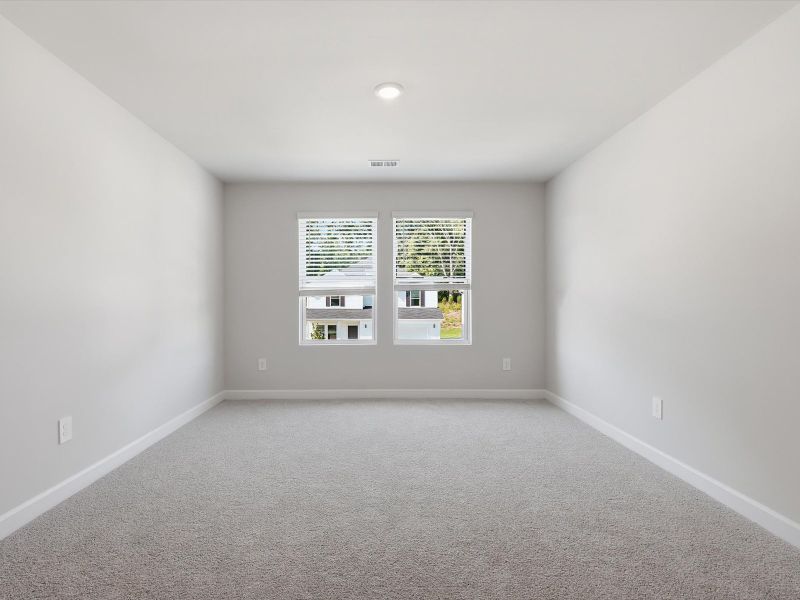 Spacious, unfurnished interior of a new home in Creek Ridge - Signature Collection, Spartanburg (Image 11). Spacious, unfurnished interior of a new home in Creek Ridge - Signature Collection, Spartanburg (Image 11).