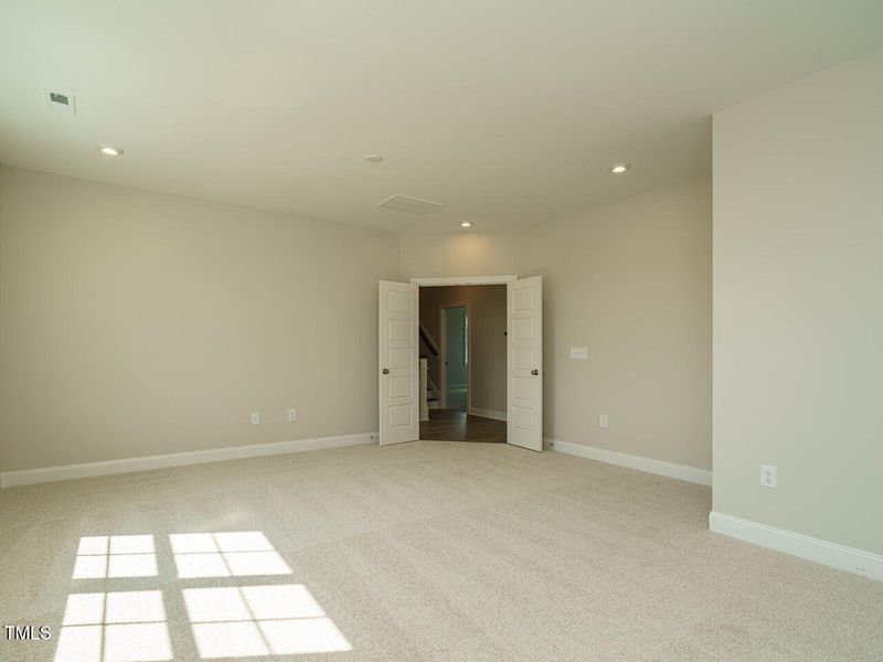 031-1280x960-bonus-room