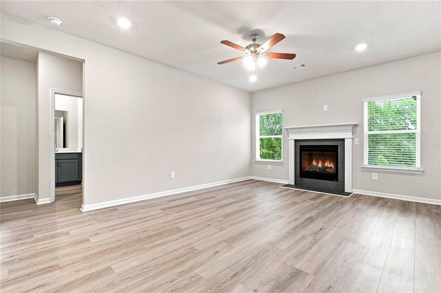 Spacious, unfurnished interior of a new home in Little River Falls, Woodstock (Image 21).