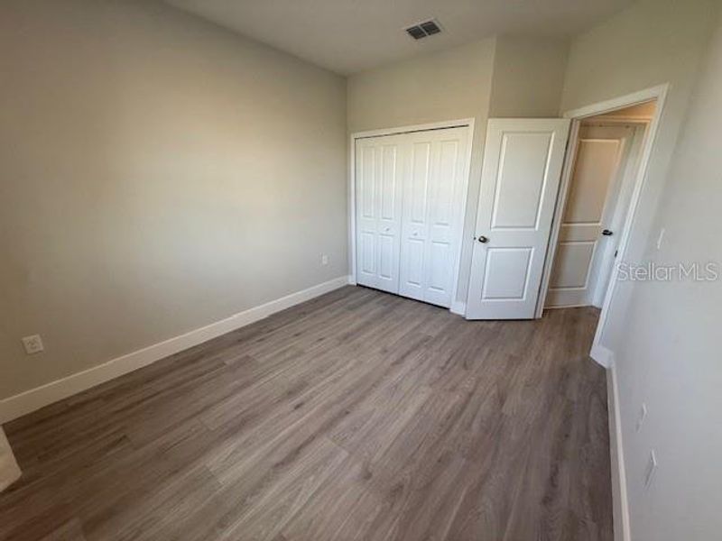 Spacious, unfurnished interior of a new home in , Winter Garden (Image 74).