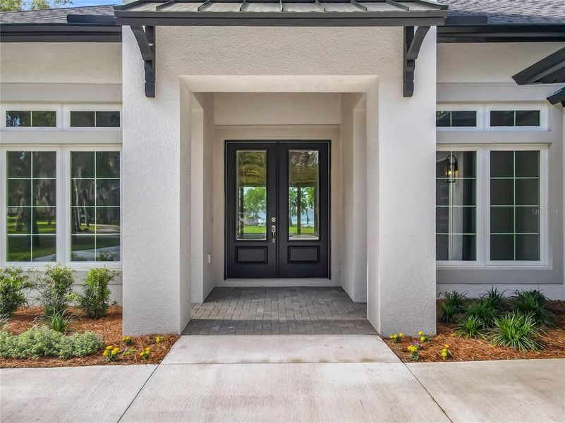 Exterior details and patio area of a home in , Enterprise (Image 3).