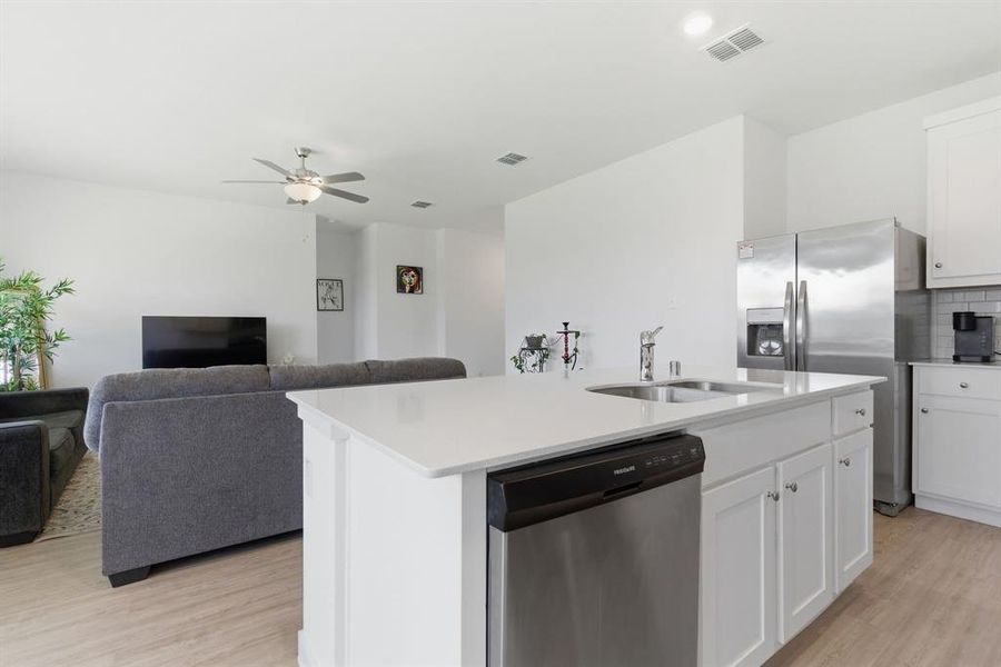 Furnished interior view inside a new home in Reatta Ridge, Justin (Image 17).