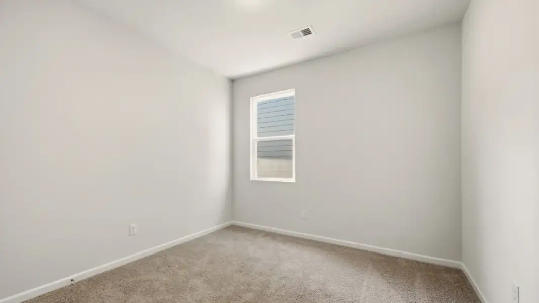 Representative unfurnished interior of a home built from the Cali by D.R. Horton in Walden Ridge, Macon (Image 23).