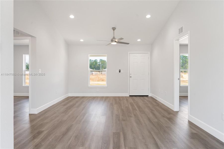 Spacious, unfurnished interior of a new home in , Ocala (Image 20). Spacious, unfurnished interior of a new home in , Ocala (Image 20).
