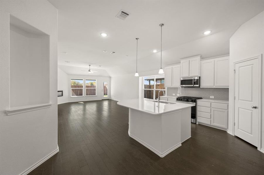 1016 Windsong- Kitchen-1 1016 Windsong- Kitchen-1