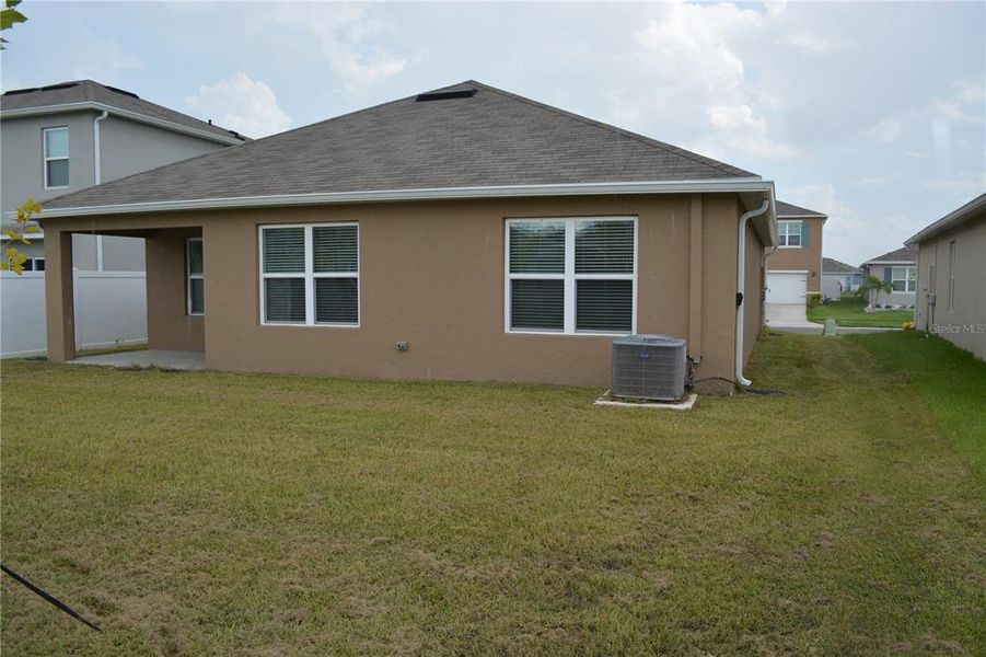 Front exterior of a new home in , Lakeland, FL, highlighting curb appeal (Image 13).