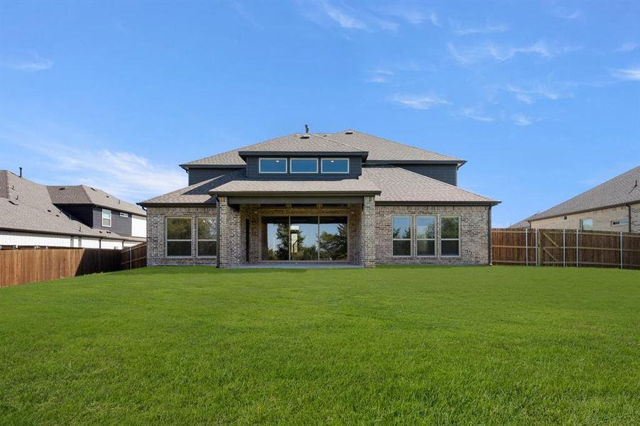 609 Hidden Lakes- Back-2 609 Hidden Lakes- Back-2