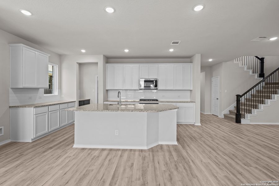 Furnished interior view inside a new home in Stillwater Ranch 45', San Antonio (Image 9). Furnished interior view inside a new home in Stillwater Ranch 45', San Antonio (Image 9).