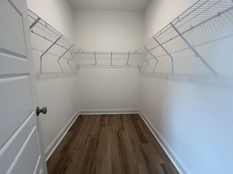 Spacious, unfurnished interior of a new home in Parkwood Estates, Leland (Image 12).