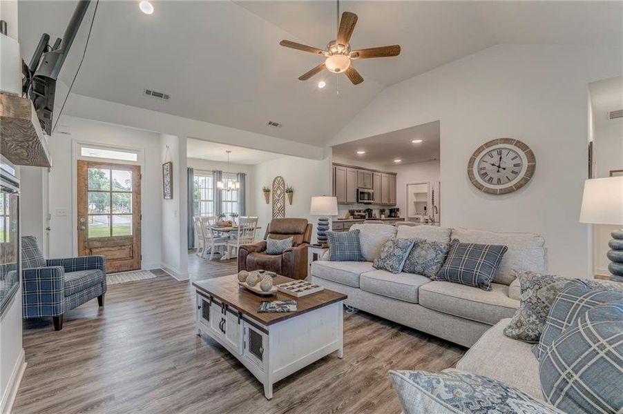 Furnished interior view inside a new home in , Cartersville (Image 14).