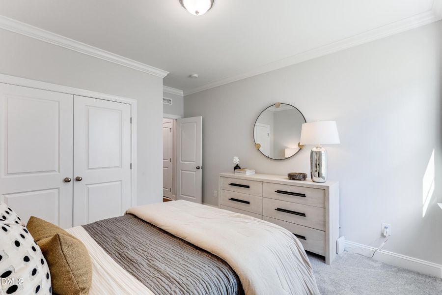 SUN_EdgeAuburn_Pic_1120TopazCave-25