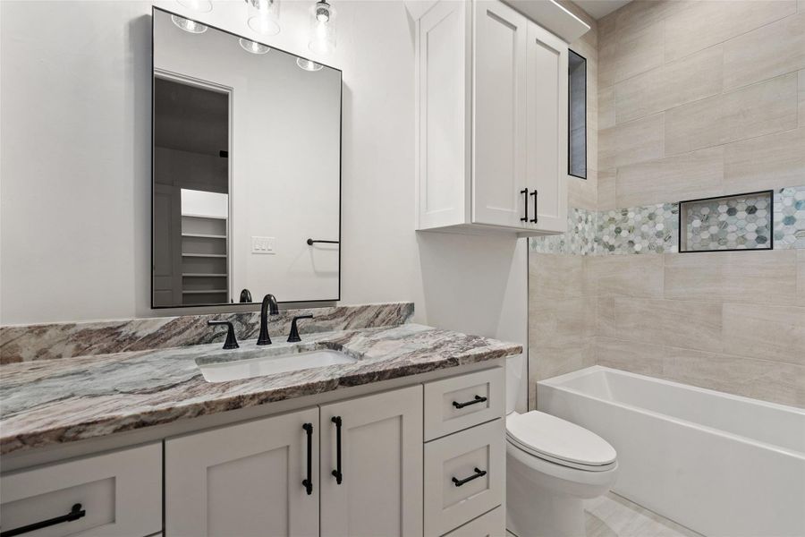 Furnished interior view inside a new home in , Granite Shoals (Image 36).