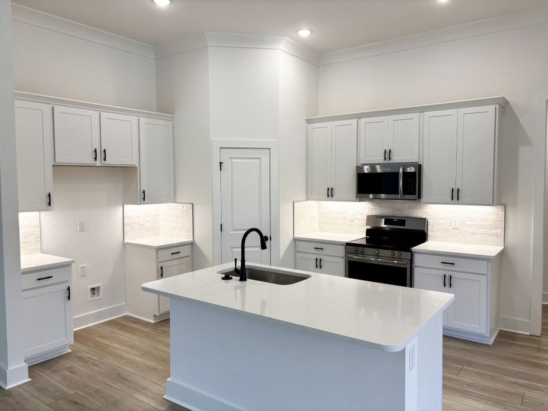 Furnished interior view inside a new home in Houston Place, Crestview (Image 6).