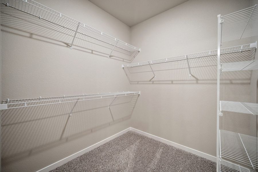 Spacious, unfurnished interior of a new home in Aspen Ranch, Fountain (Image 27).