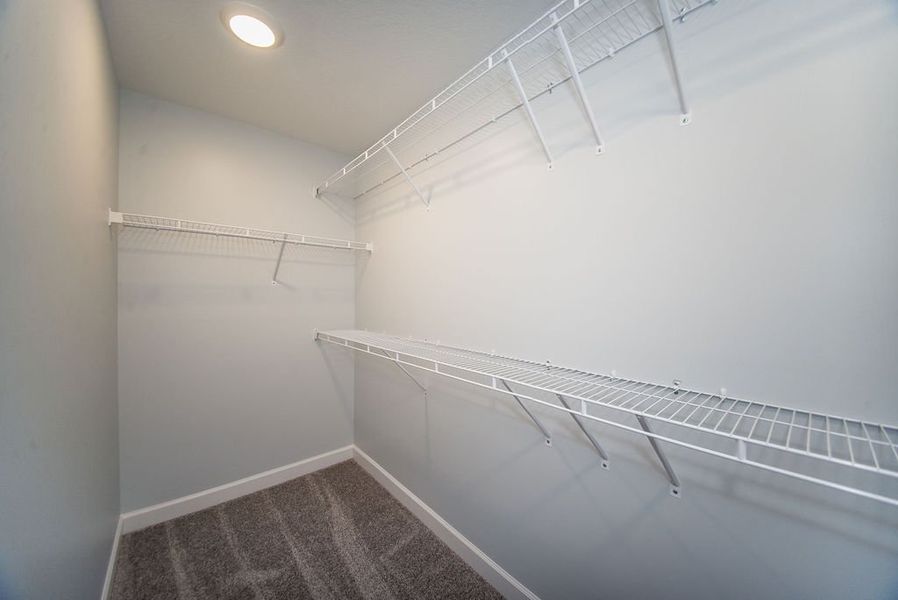 Representative unfurnished interior of a home built from the Franklin by Enchanted Homes in Guadalupe Heights, Seguin (Image 39).