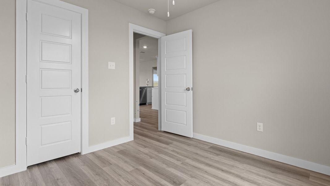 Representative unfurnished interior of a home built from the BANDERA by D.R. Horton in Heritage Parks, Abilene (Image 23).