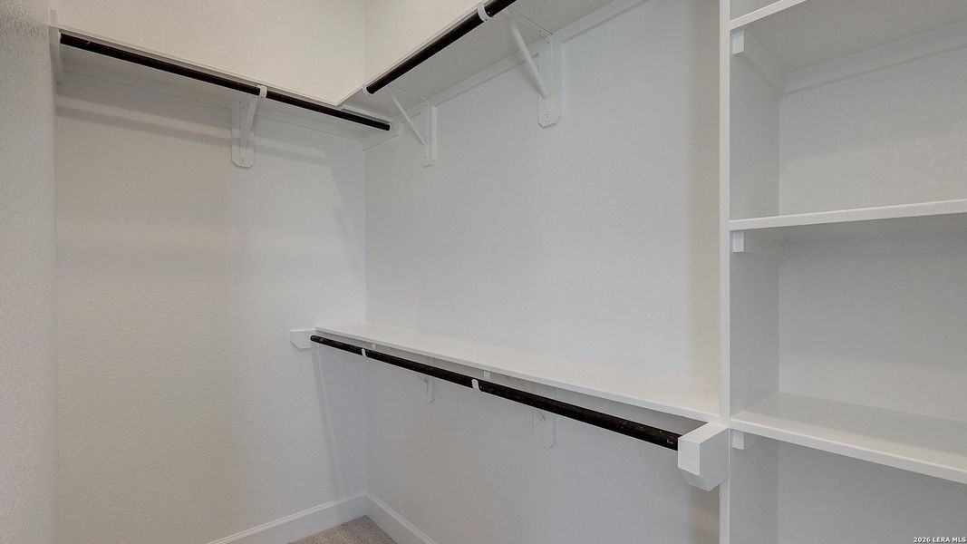 Image 27 of a home in Esperanza.